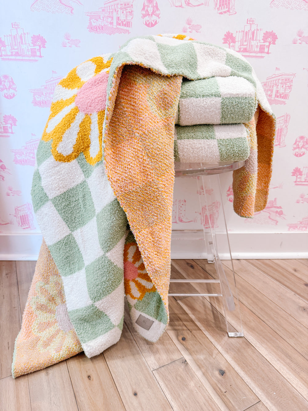DAISY MAE CHECKERED THROW BLANKET 50x60 - GREEN/PINK