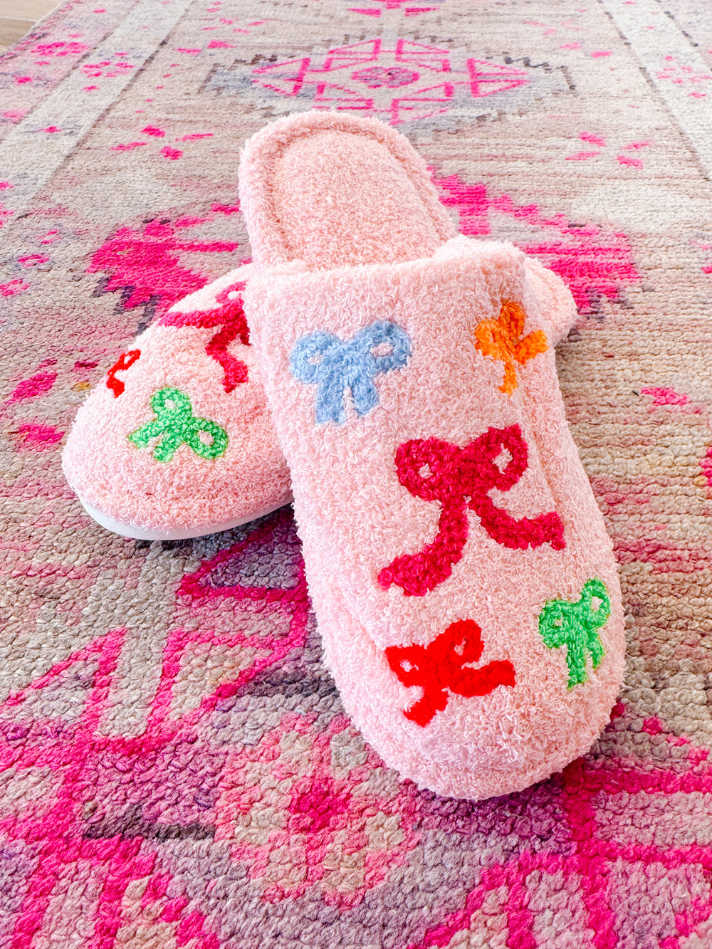 BOWS ALL OVER SLIPPERS - PINK