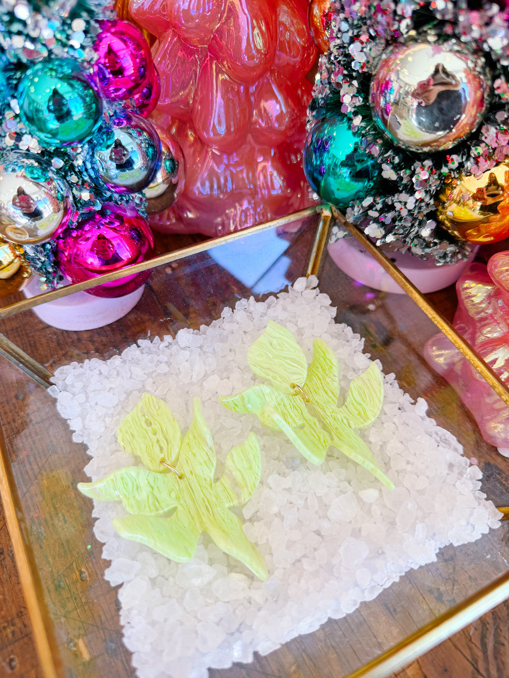 FLORA EARRING - LIME ZEST