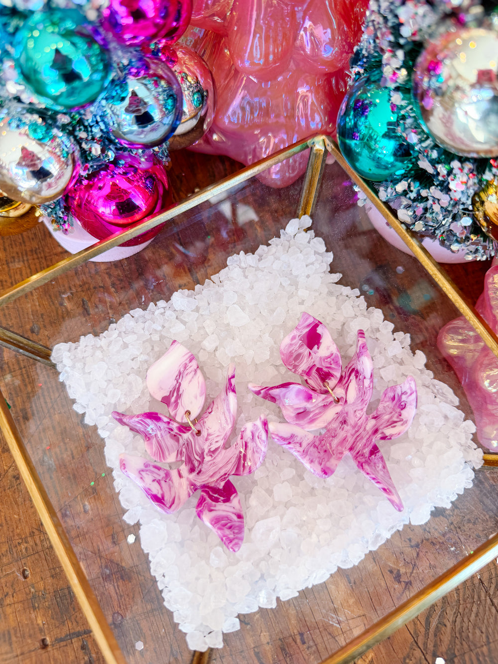 FLORA EARRING - PURPLE MARBLE