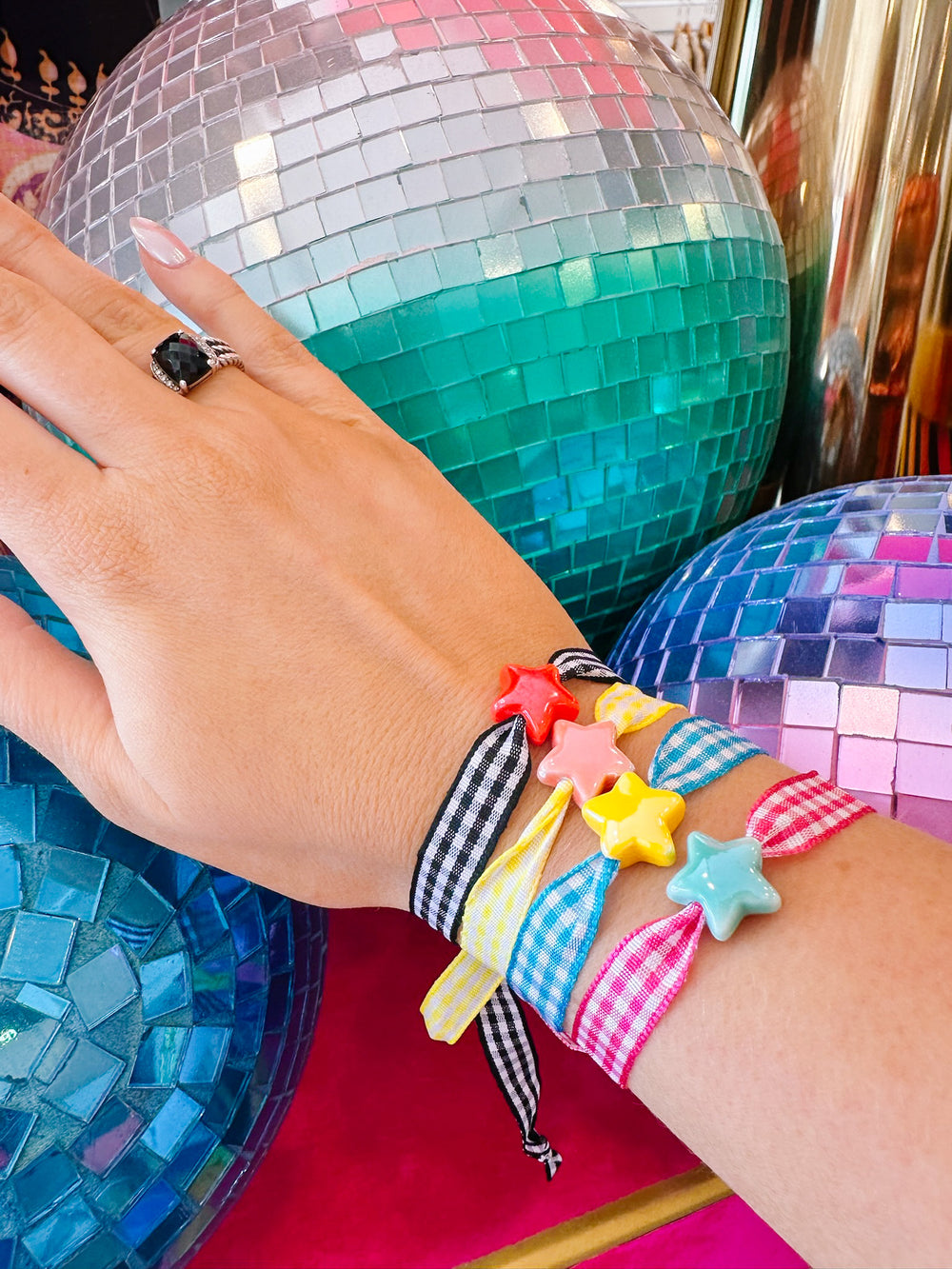 GINGHAM GIRLS CLUB ADJUSTABLE BRACELET - STAR - SET OF 4