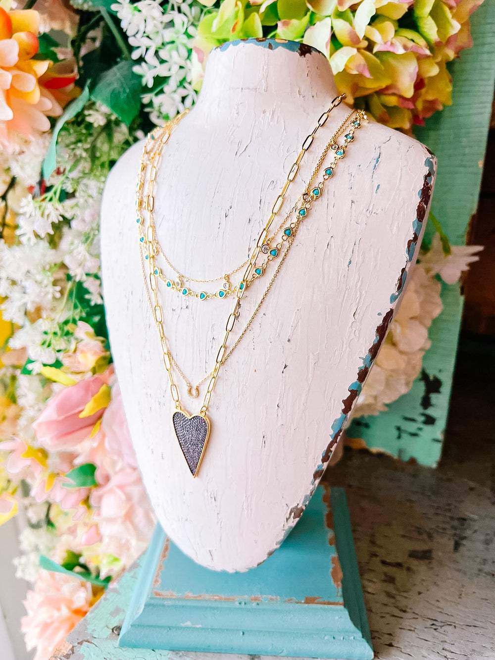 ESSENTIAL HEART NECKLACE - TURQUOISE