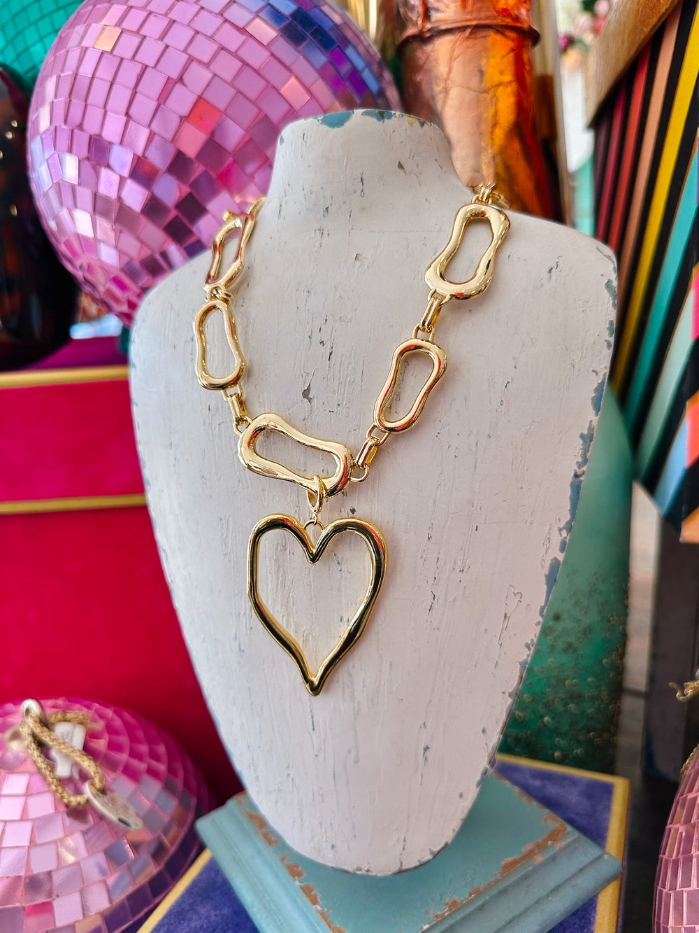 MANDY JUMBO HEART NECKLACE - GOLD