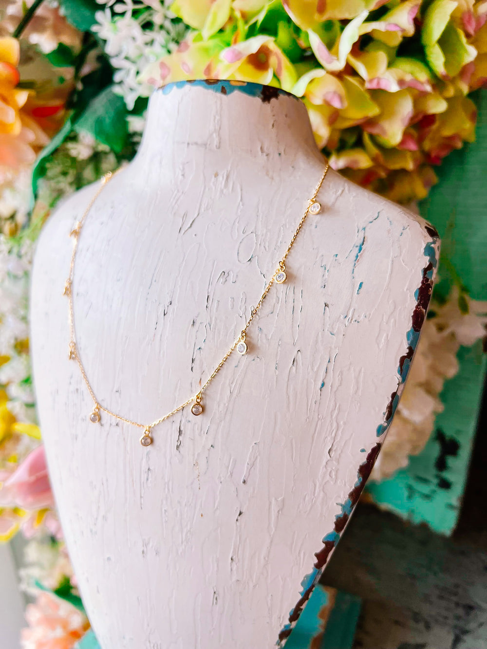 DIAMOND MULTI DROP NECKLACE