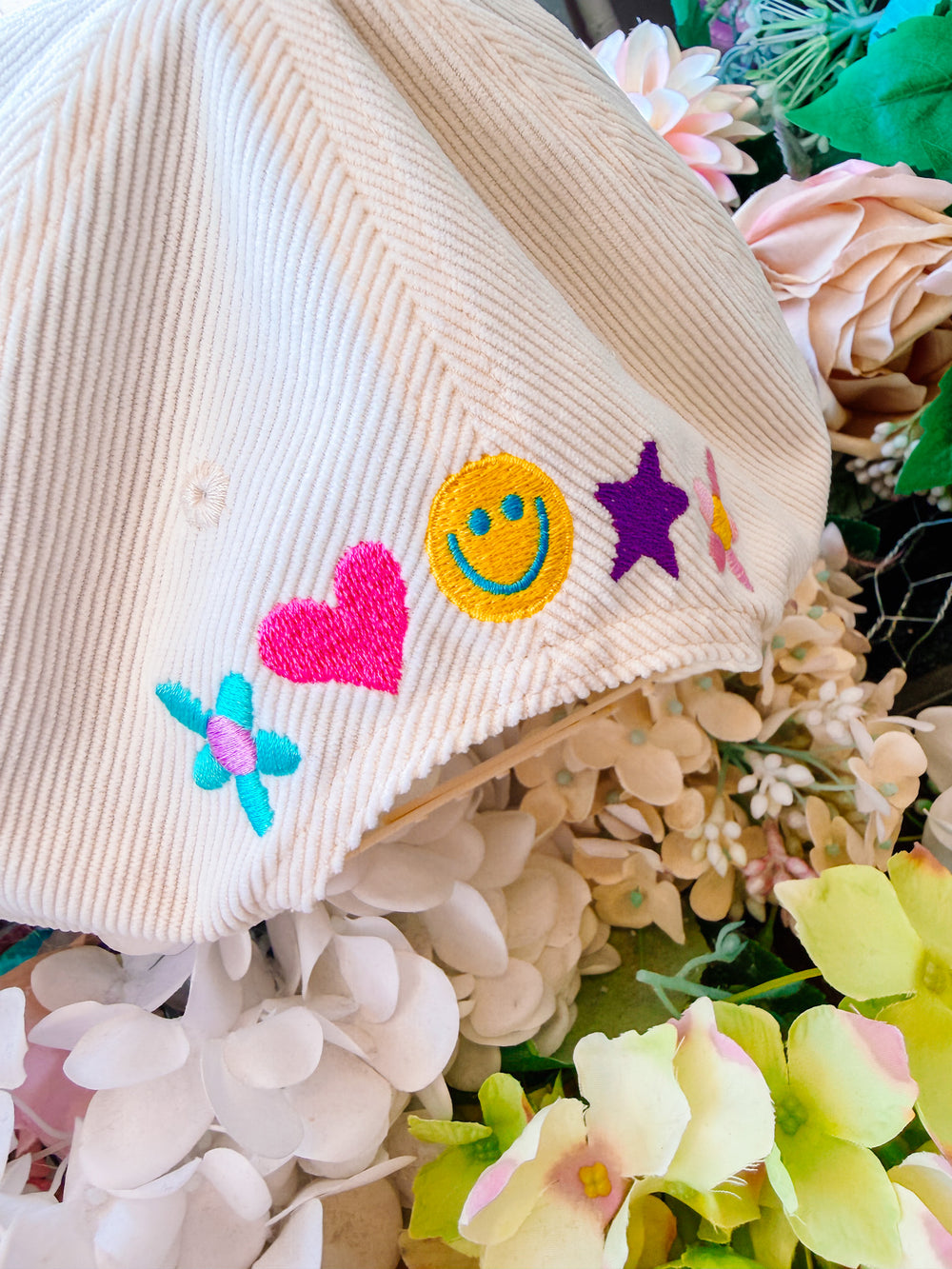 IT'S A GOOD DAY PATTERN PLAY CANVAS TRUCKER HAT