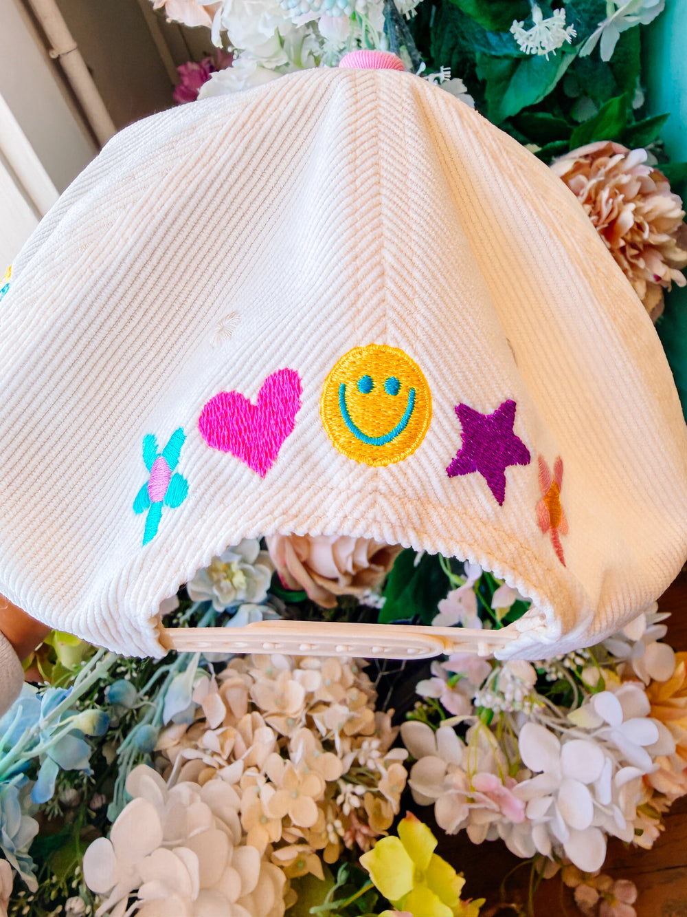 IT'S A GOOD DAY PATTERN PLAY CANVAS TRUCKER HAT