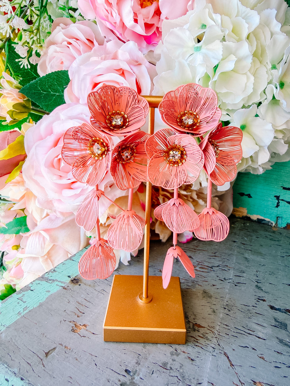 AUDREY FLOWER DROP EARRING -DUSTY PINK