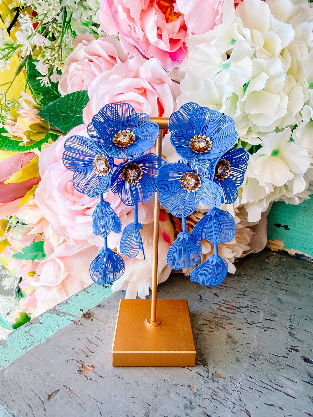 AUDREY FLOWER DROP EARRING -BLUE