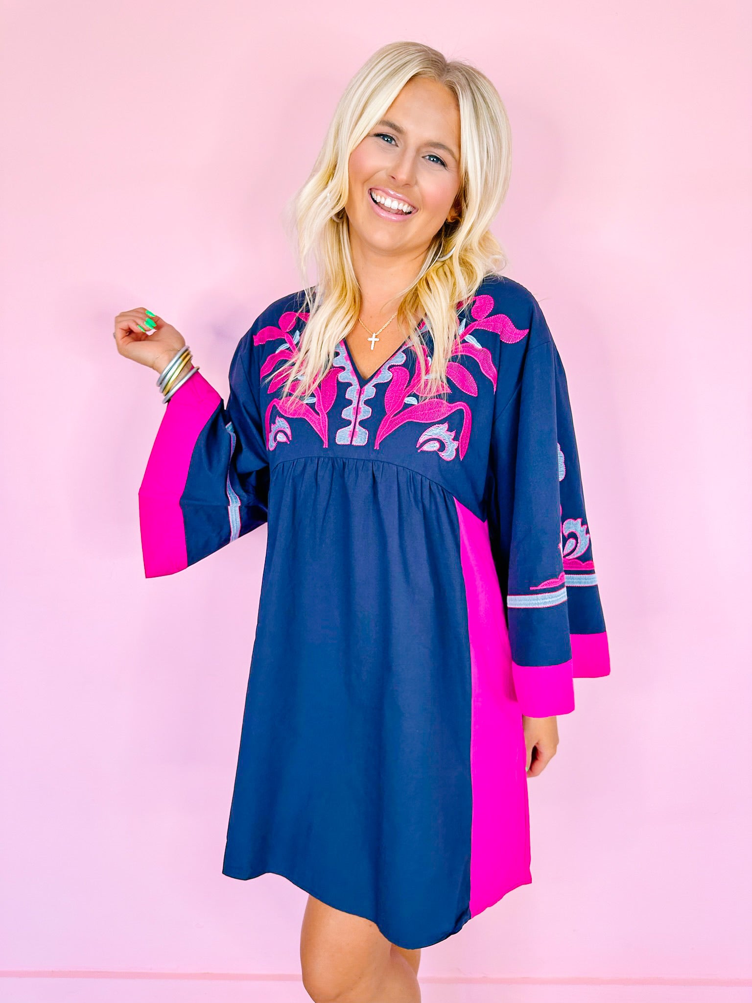 SUCH JOY VINE EMBROIDERED DRESS - NAVY