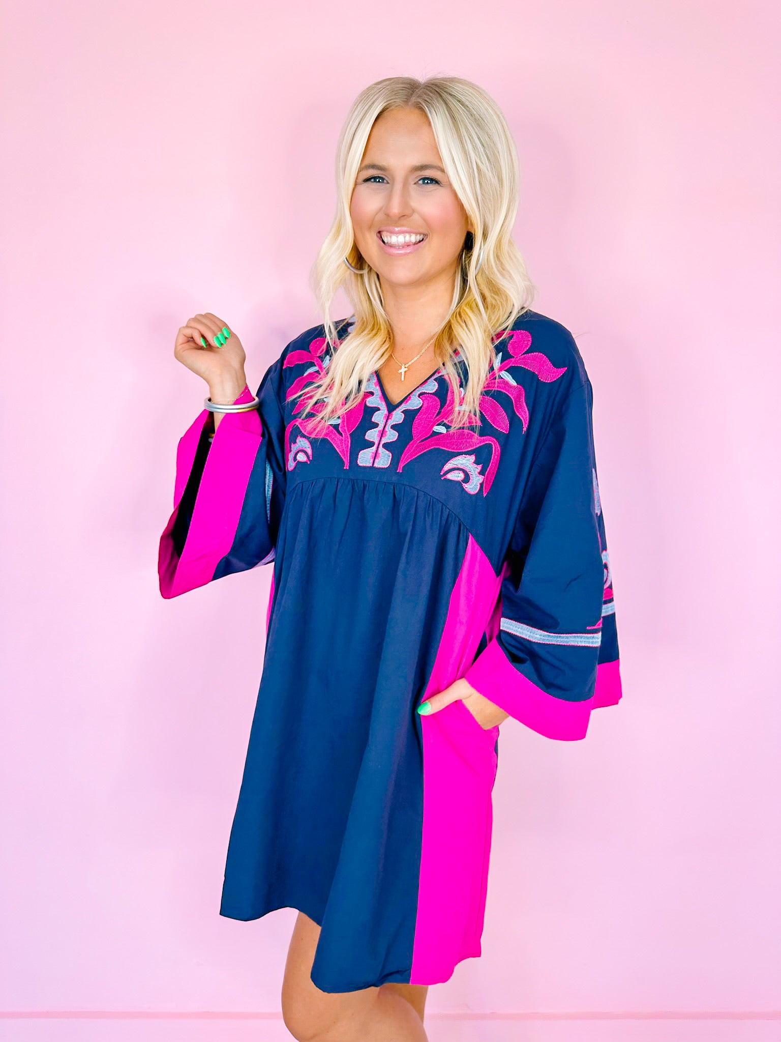 SUCH JOY VINE EMBROIDERED DRESS - NAVY