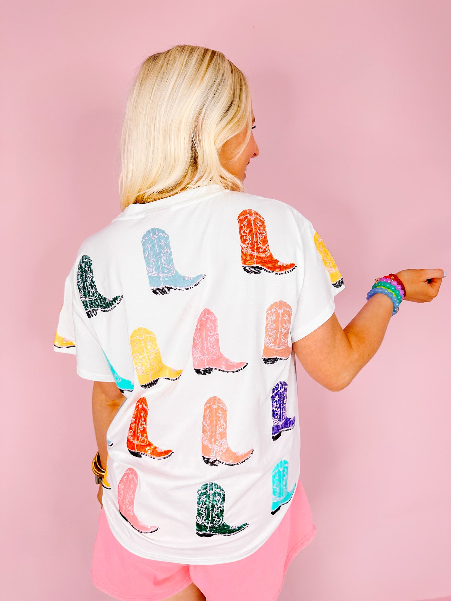 COWBOY COLORFUL BOOT TEE - WHITE