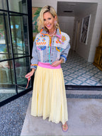 DAHLIA FLORAL EMBROIDERED STITCH TRIM DENIM JACKET