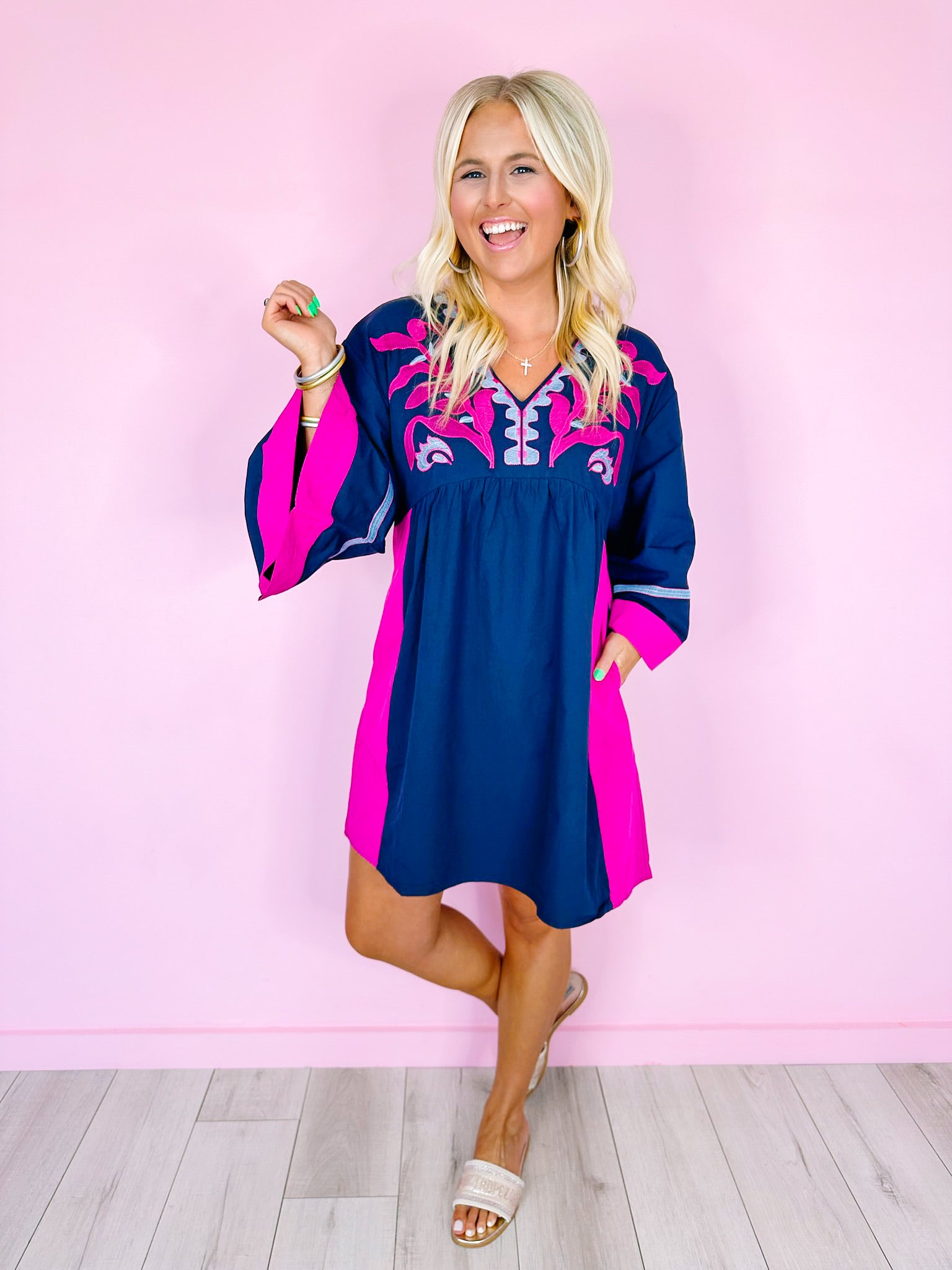 SUCH JOY VINE EMBROIDERED DRESS - NAVY