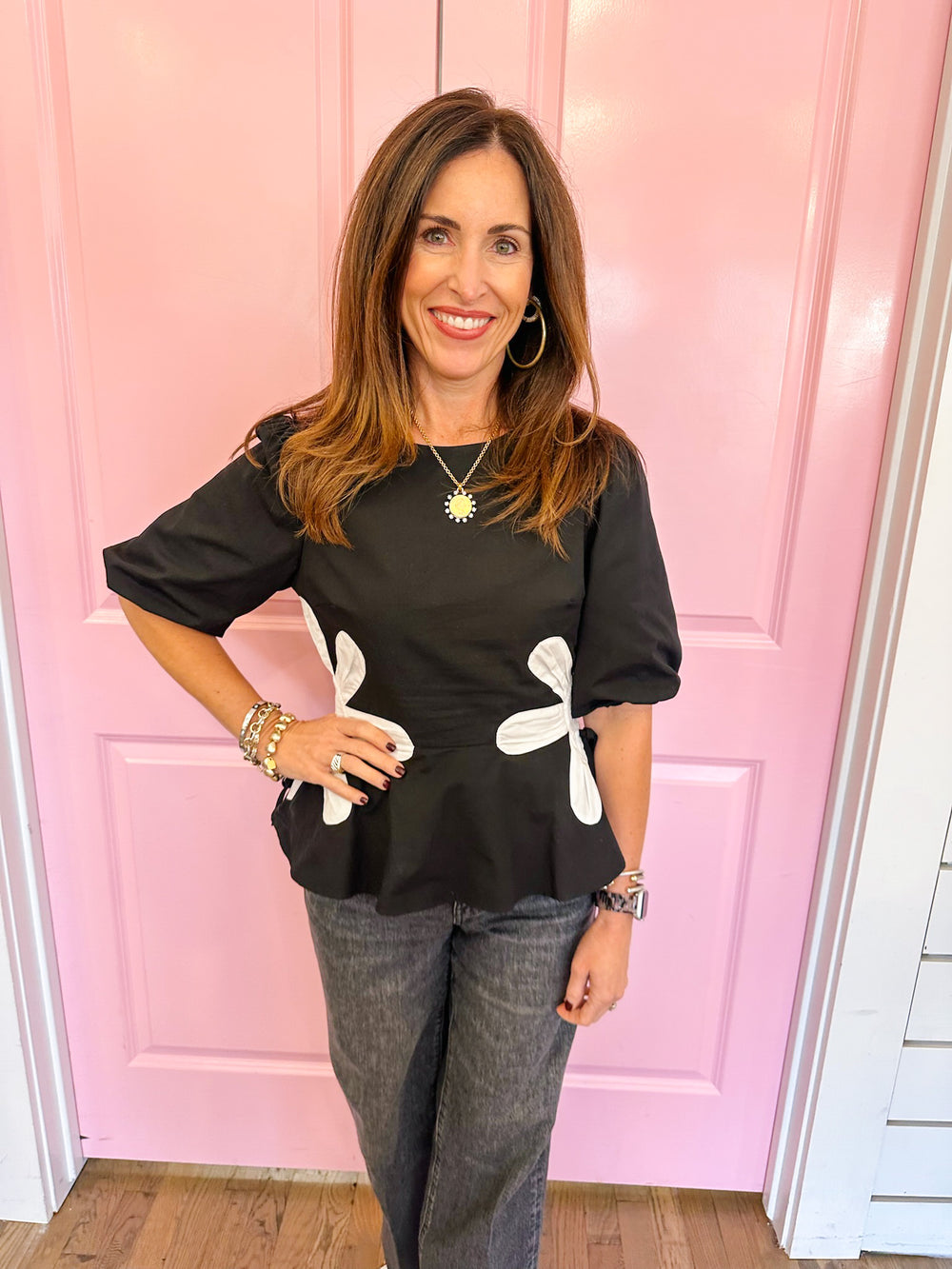 POPS OF FLORALS PEPLUM TOP - BLACK