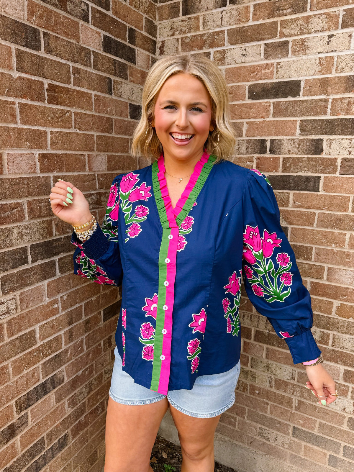 KEEP MOVING FORWARD FLORAL BUTTON UP TOP - NAVY