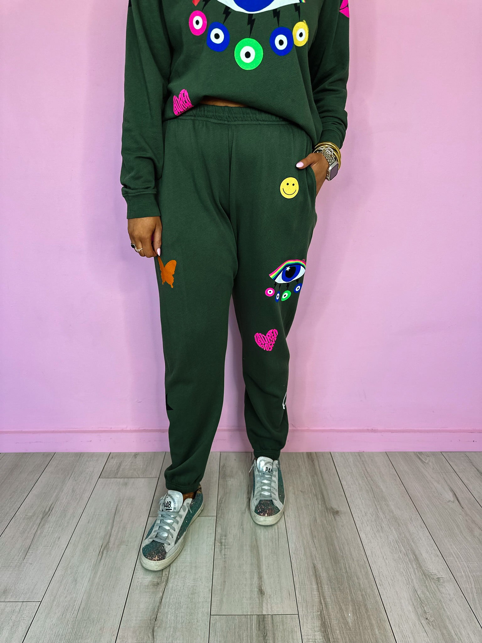 CHANTRIA RAINBOW EVIL EYE SWEATPANTS - GREEN