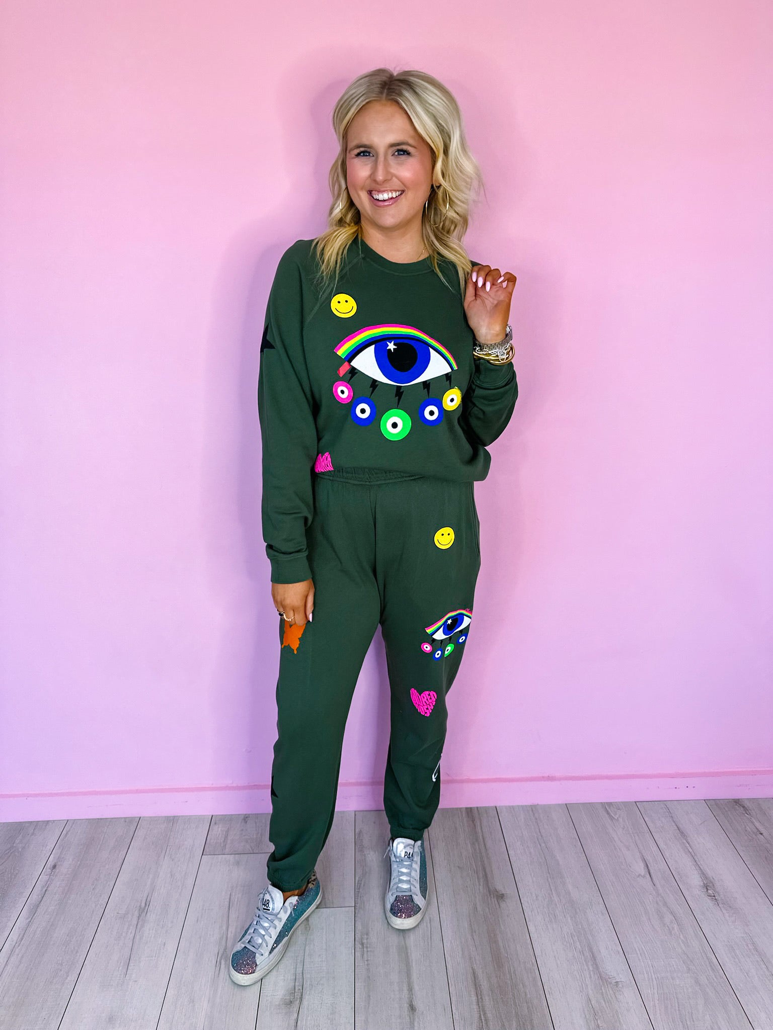 CHANTRIA RAINBOW EVIL EYE SWEATPANTS - GREEN