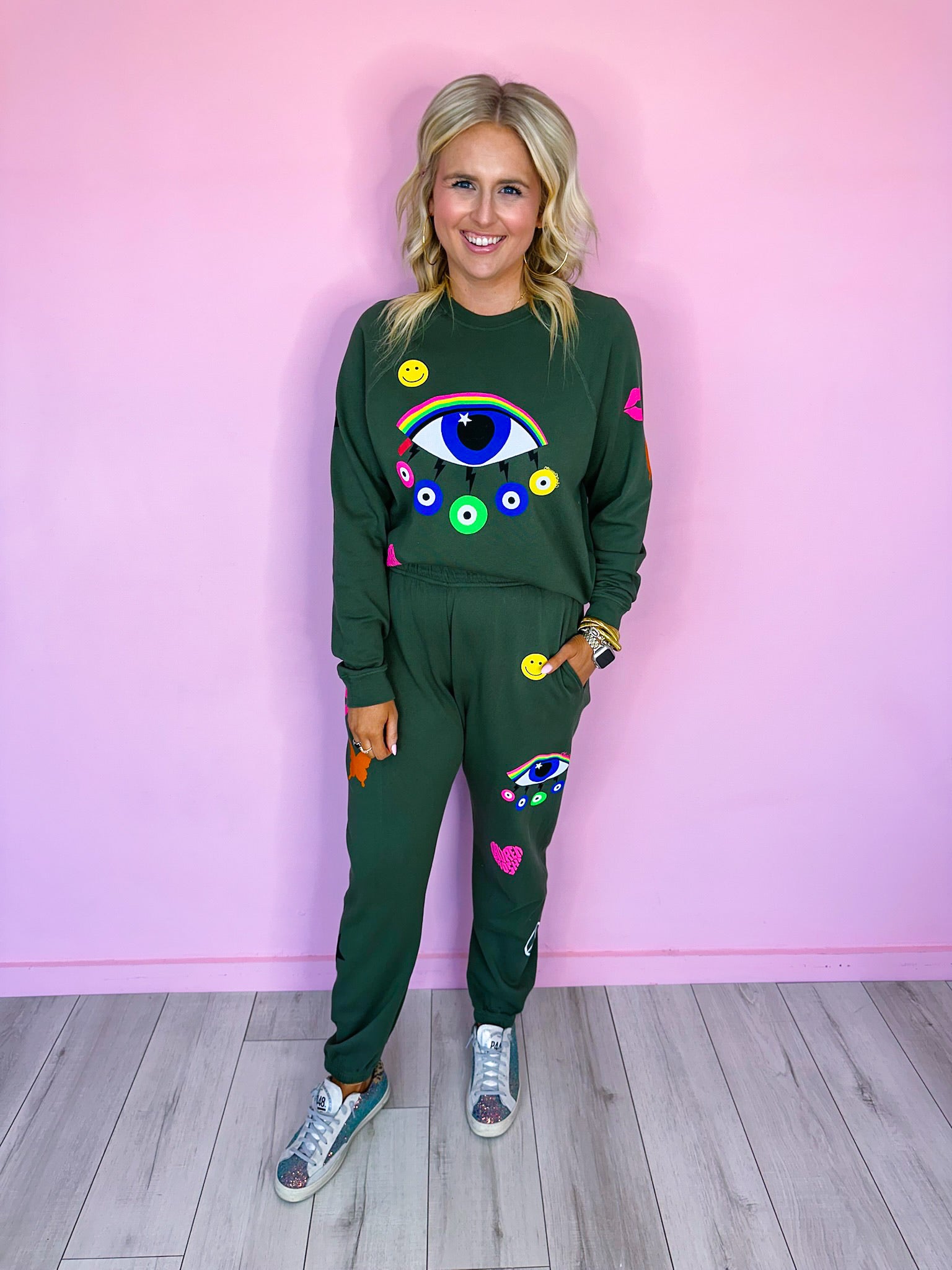 CHANTRIA RAINBOW EVIL EYE SWEATPANTS - GREEN