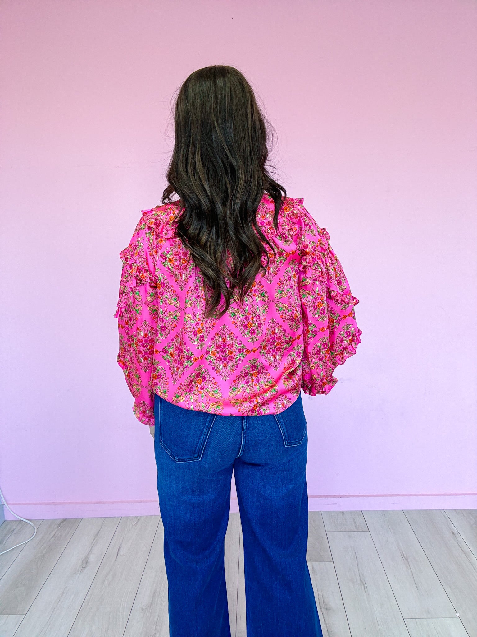 CONNECTED BY FLORALS RUFFLE BUTTON UP TOP - PINK