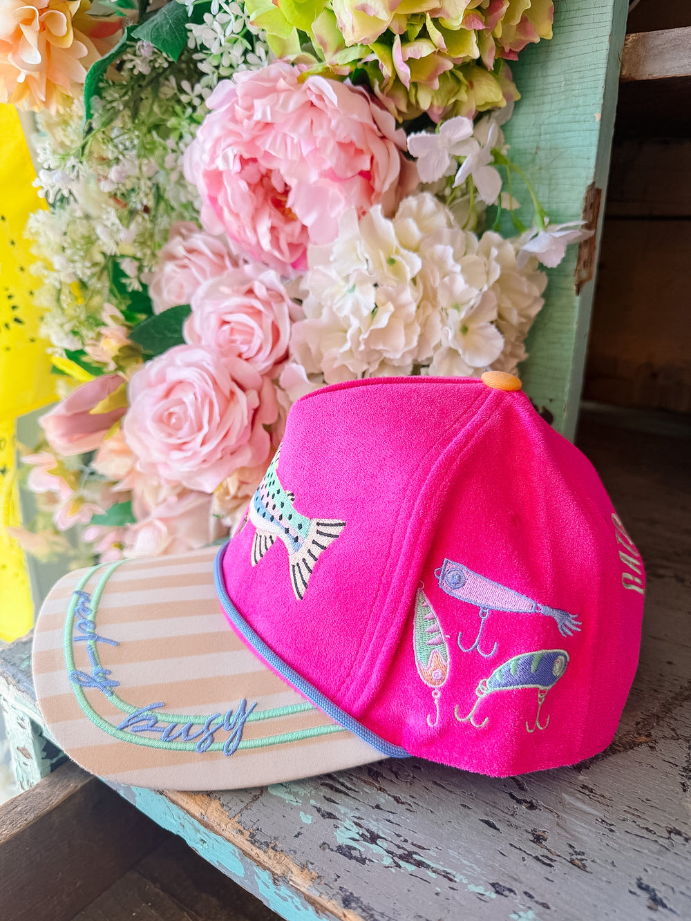 REEL-Y BUSY PATTERN PLAY CANVAS TRUCKER HAT