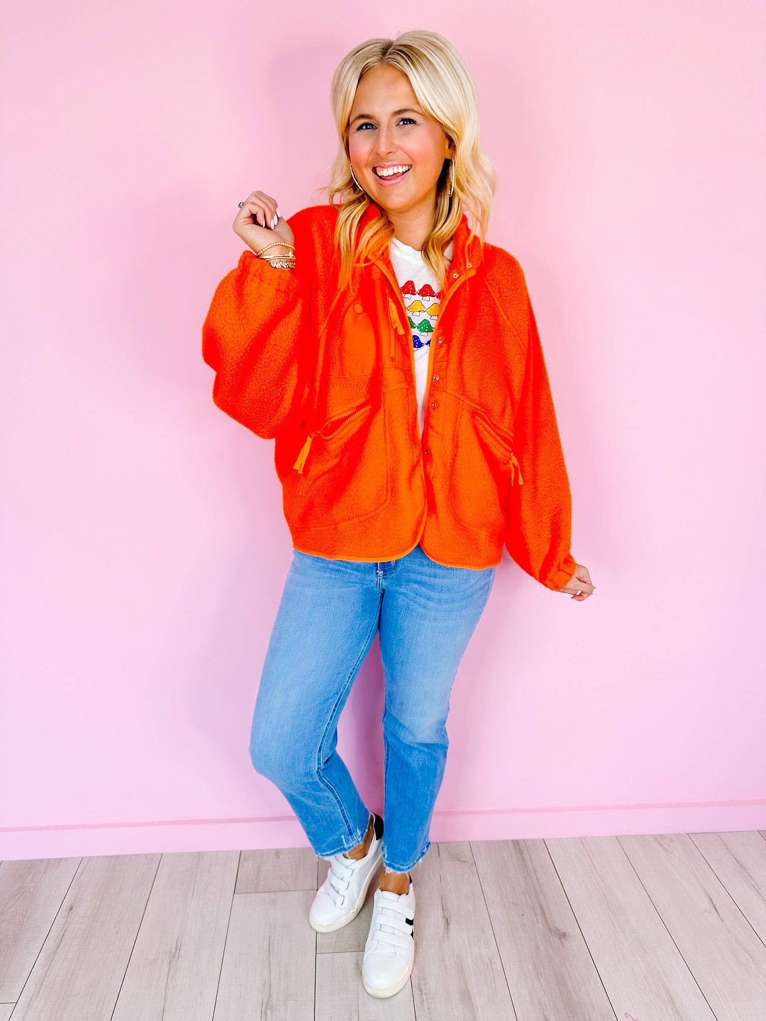 RUN FREE FLEECE JACKET - NEON ORANGE