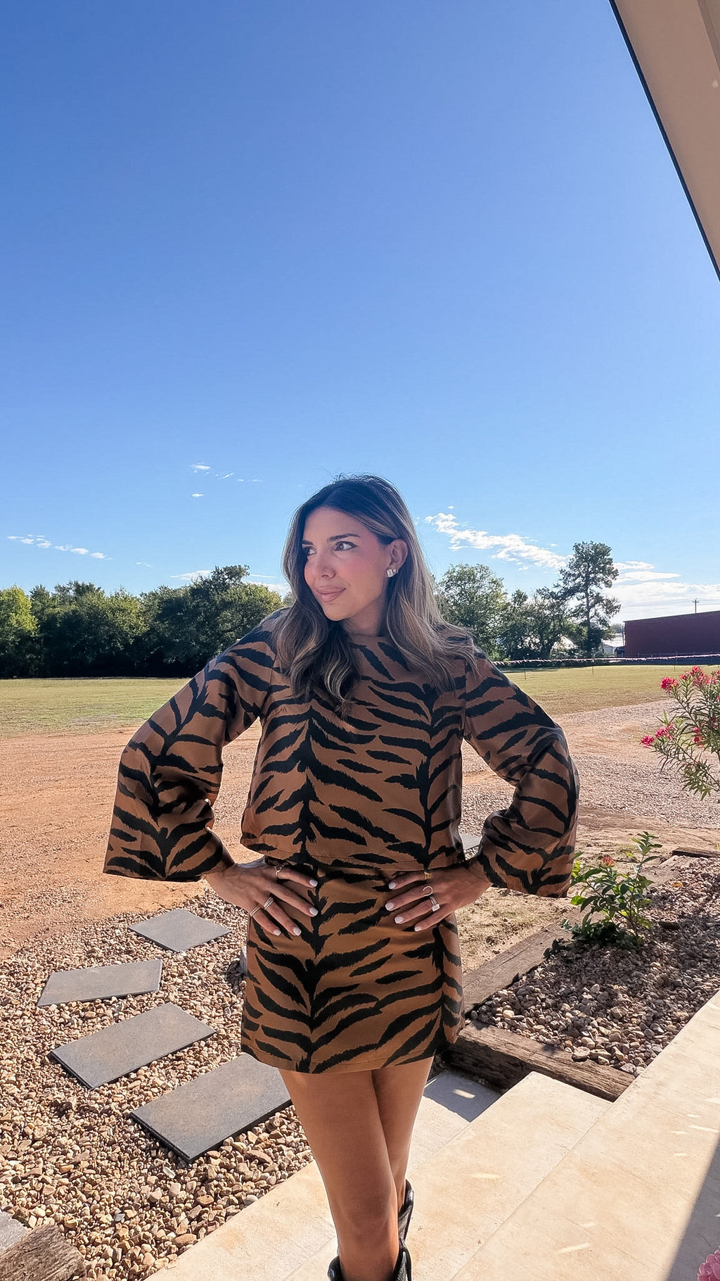 ALL EYES ON ME TIGER SKIRT SET - BROWN/BLACK