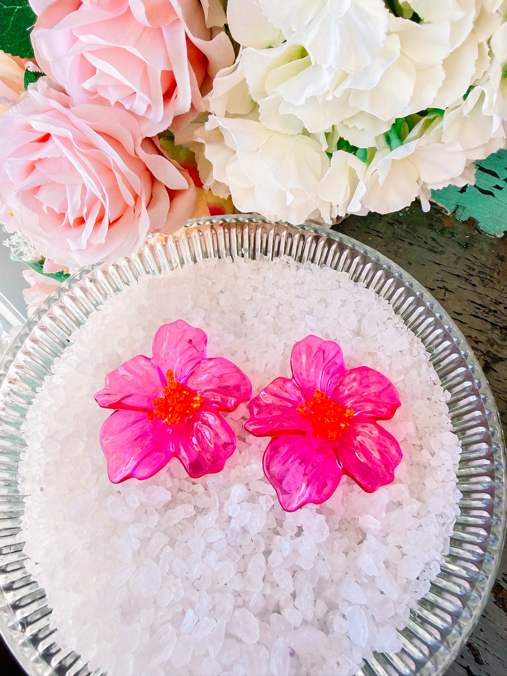 KALANI FLORAL EARRINGS - PINK