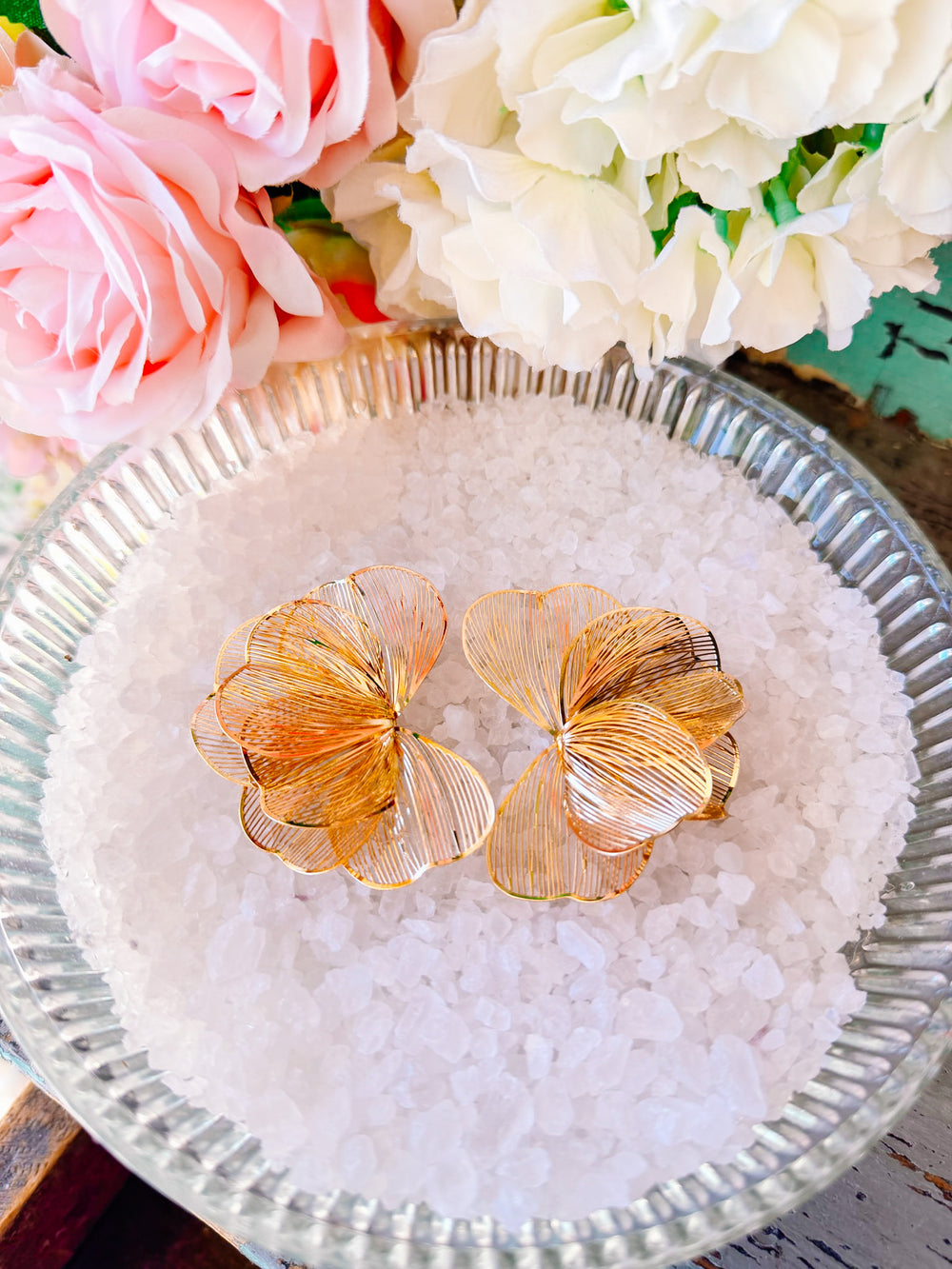 AMANDA FLOWER EARRINGS