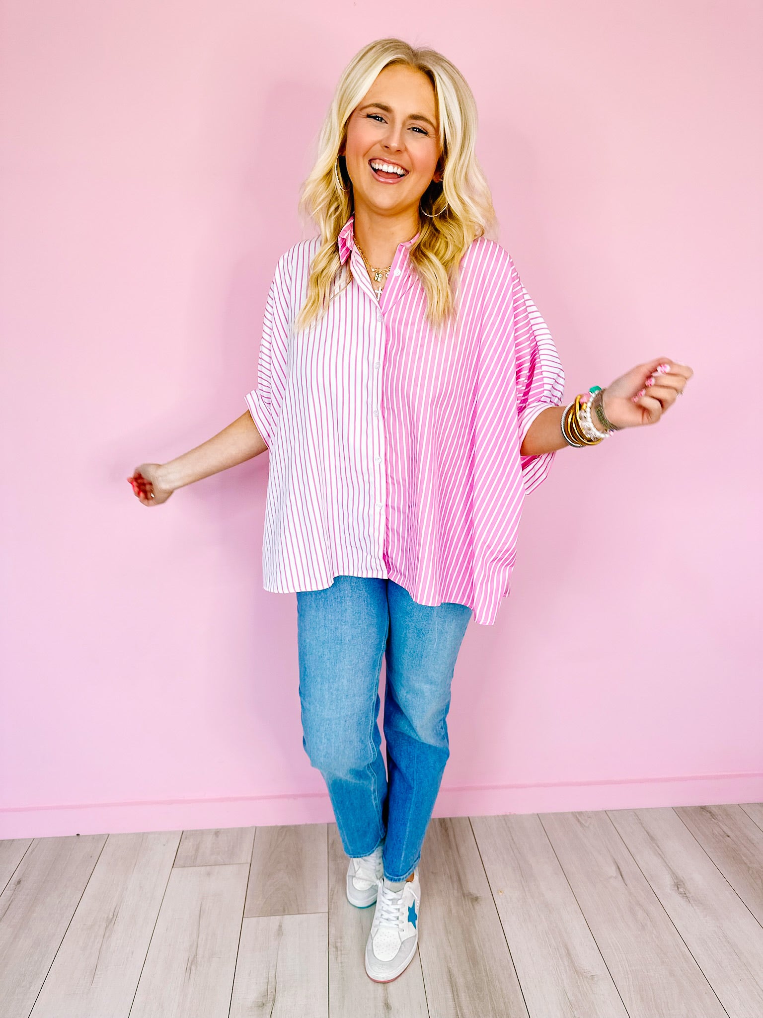 DOUBLE THE FUN COLOR BLOCK BUTTON UP TOP - PINK