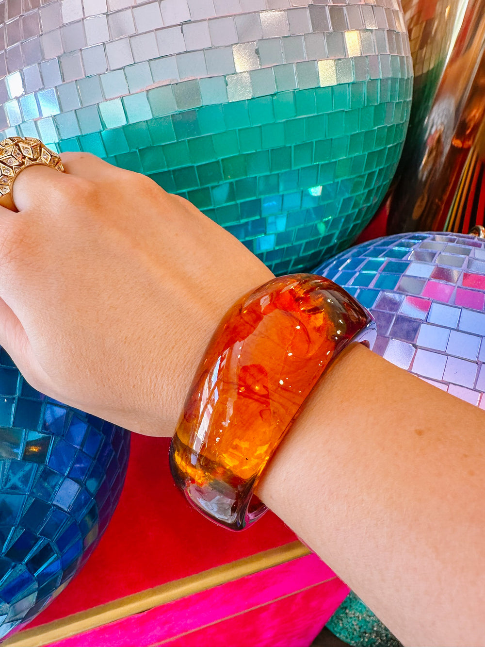 BE BOLD BANGLE - BROWN