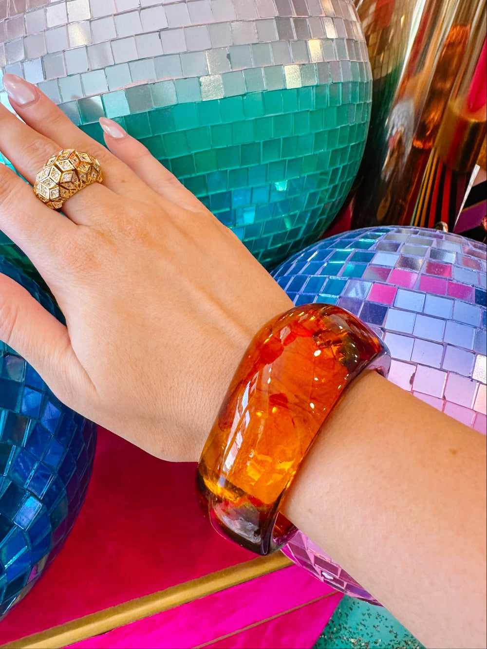 BE BOLD BANGLE - BROWN