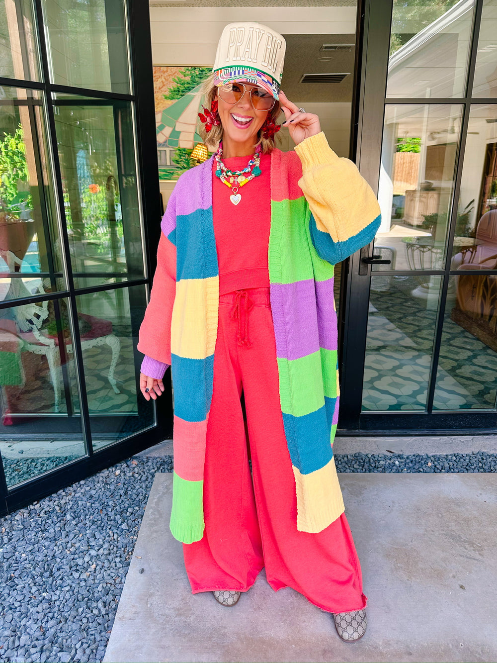 THE CARDIGAN OF MANY COLORS