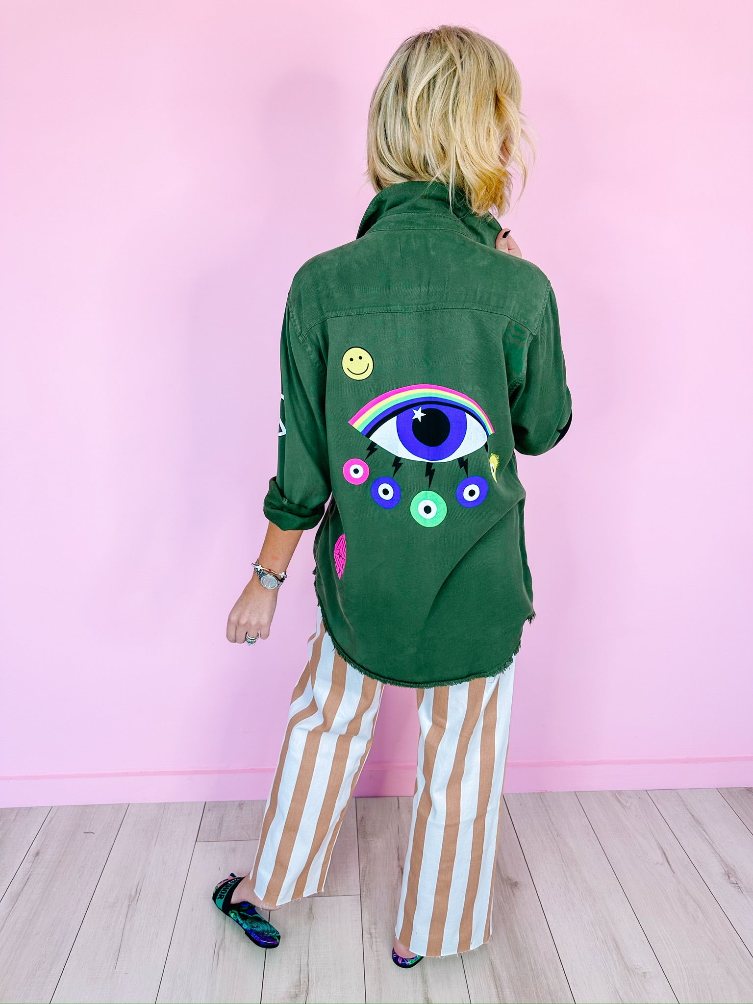 SLOANE RAINBOW EVIL EYE BUTTON UP SHIRT - GREEN