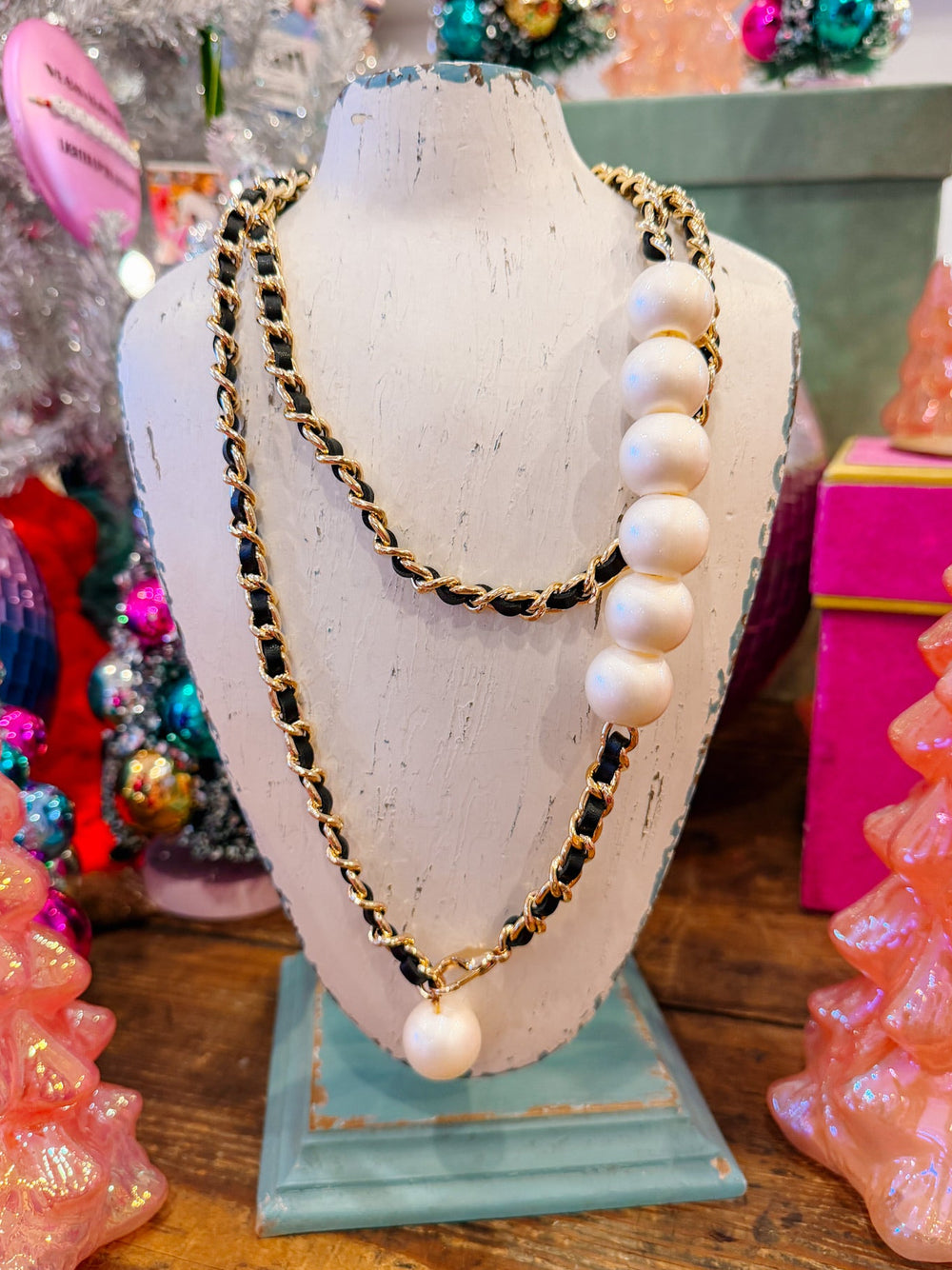 CARRIE PEARL CHAIN BELT