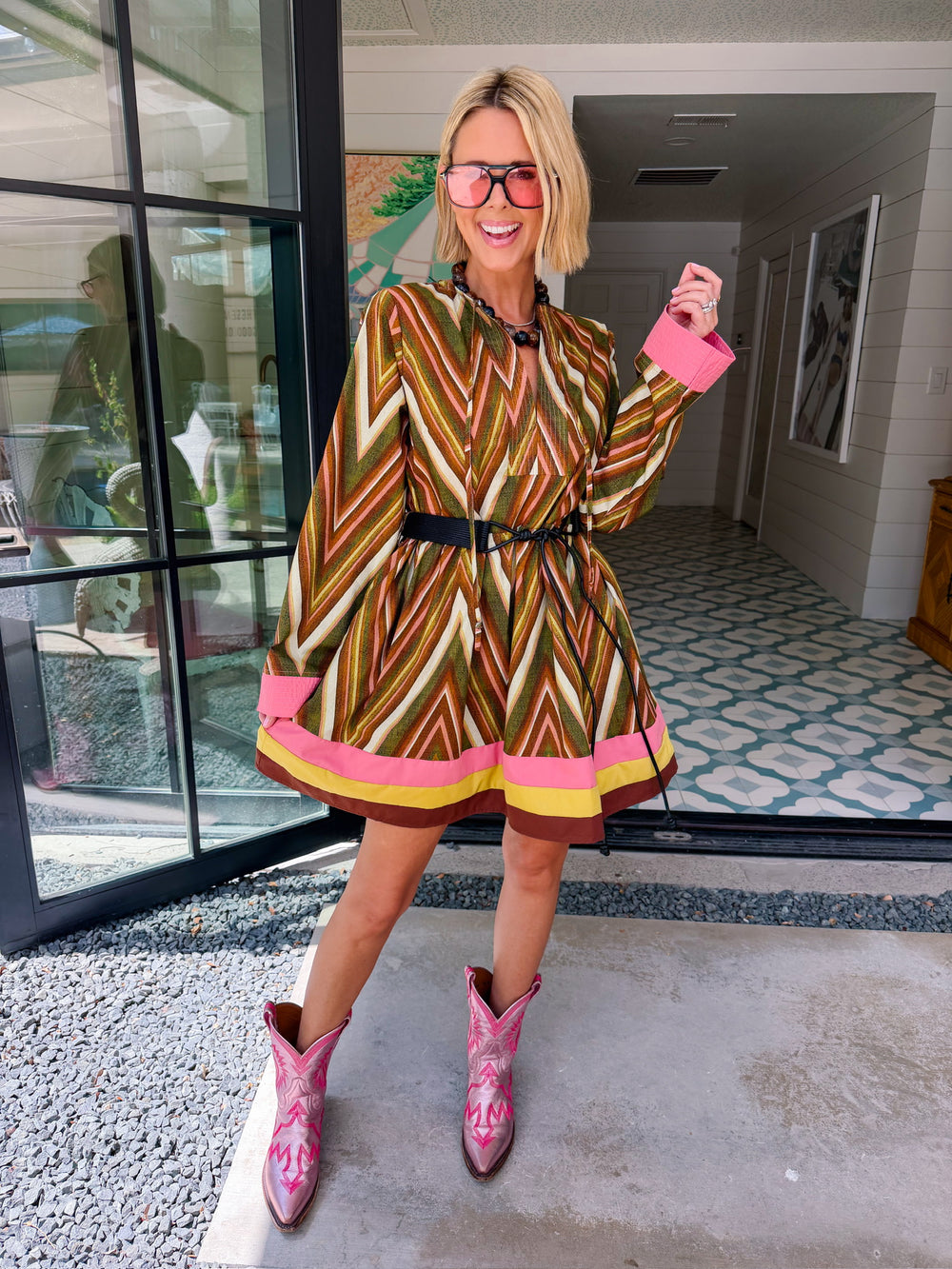 PUT TOGETHER ZIG ZAG BELTED DRESS - GREEN/PINK