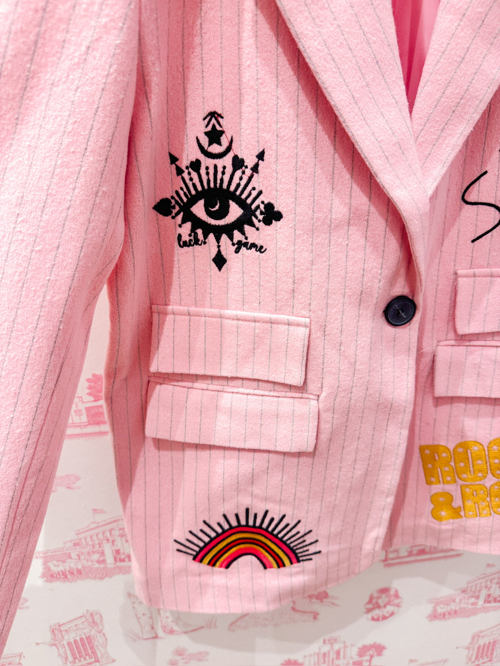 ALAYNA AMOUR PINSTRIPE BLAZER - PINK