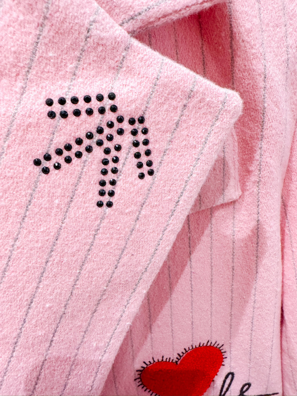 ALAYNA AMOUR PINSTRIPE BLAZER - PINK