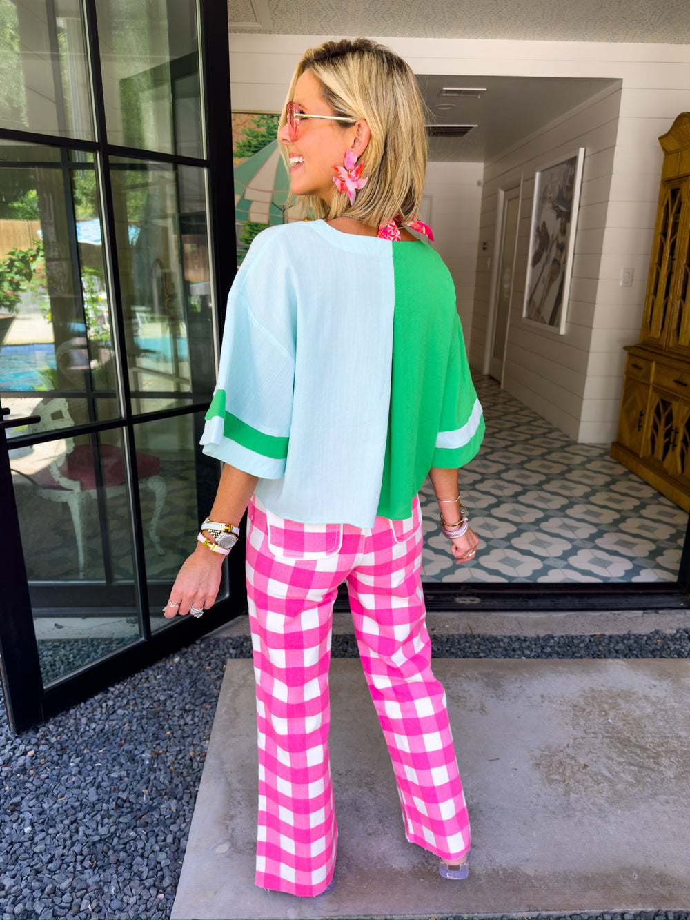 TWO SIDES TO THE STORY COLORBLOCK TOP - GREEN