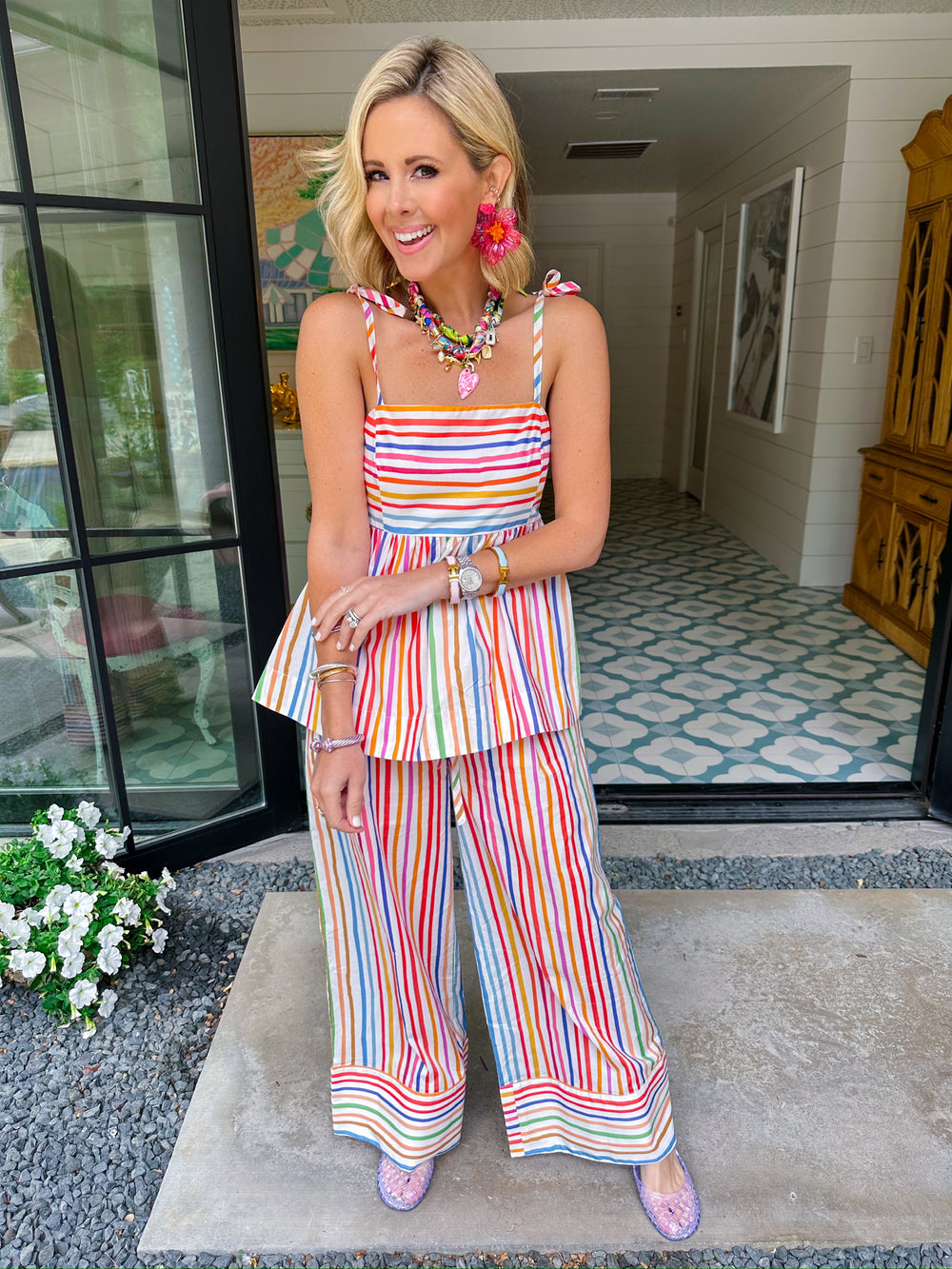 COLOR IN EVERY STEP STRIPE PANT SET