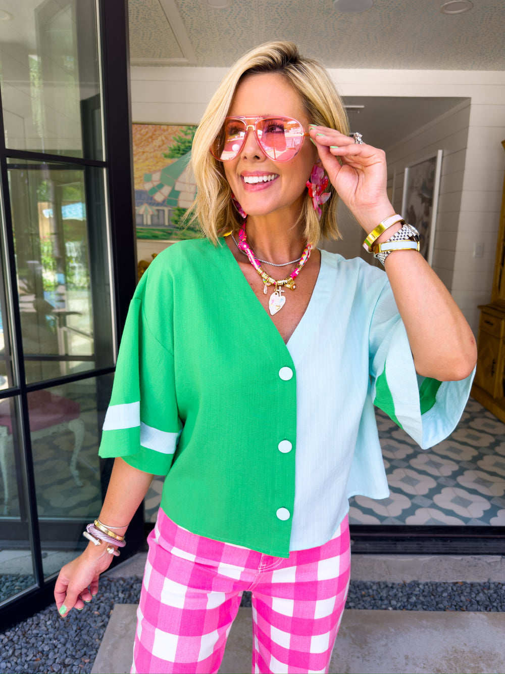 TWO SIDES TO THE STORY COLORBLOCK TOP - GREEN