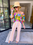 INTOXICATING FLORALS PUFF SLEEVE TOP - GREEN