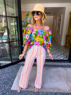 INTOXICATING FLORALS PUFF SLEEVE TOP - GREEN