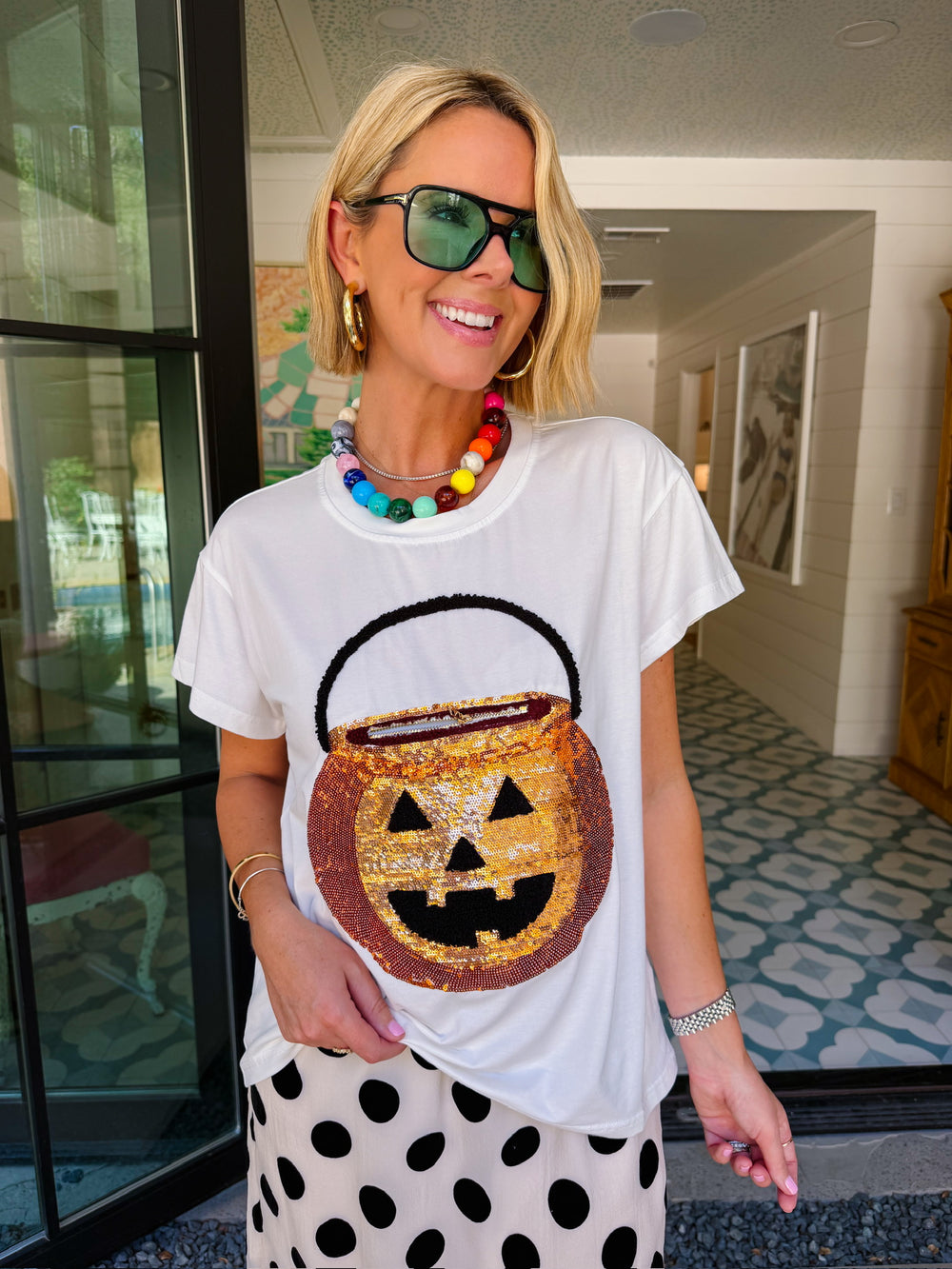PUMPKIN CANDY BUCKET ZIP TEE - WHITE