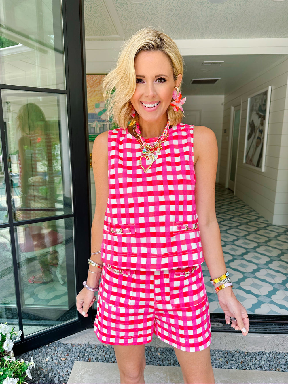 THE WEEKEND IS CALLING GINGHAM HORSEBIT SHORT SET - PINK