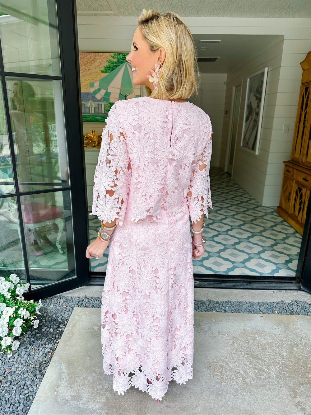 LIFE IN FULL BLOOM LACE MIDI SKIRT SET - PINK
