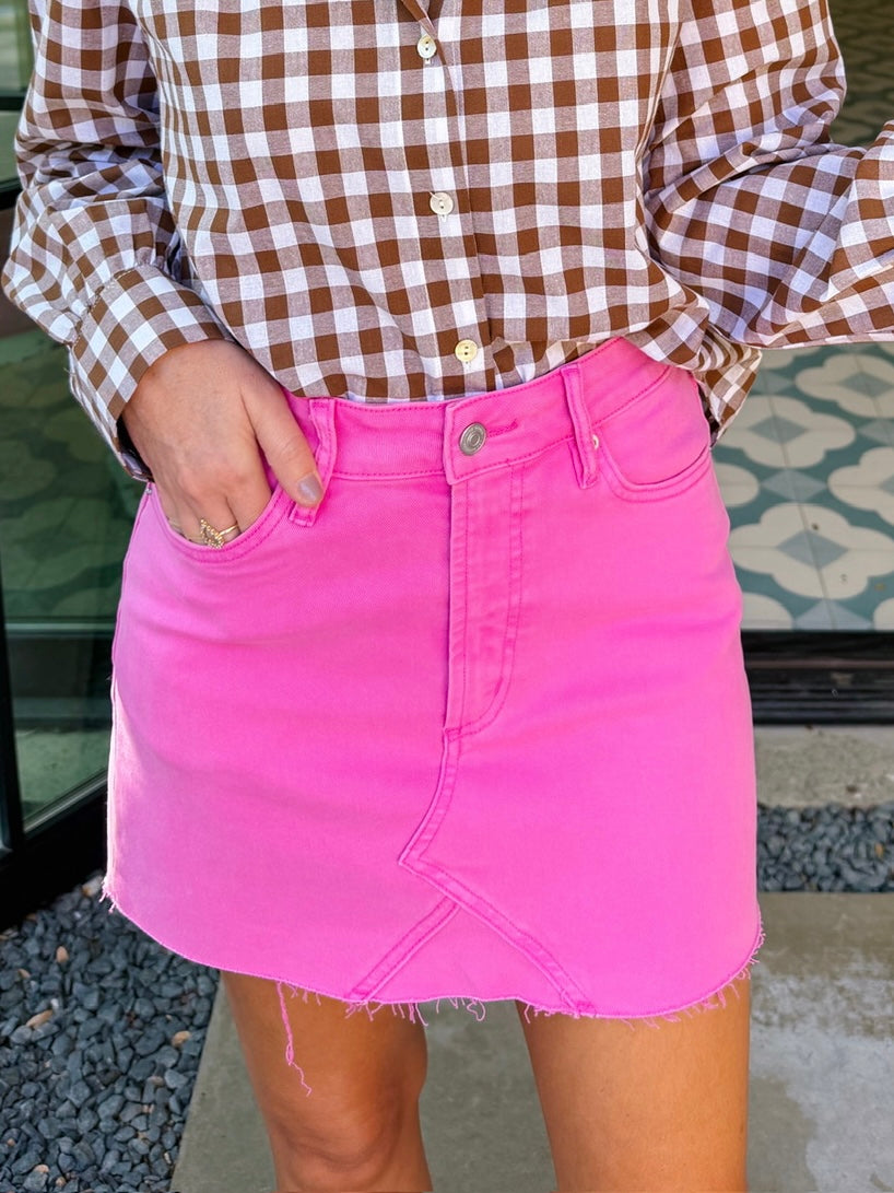 ROXIE HIGH RISE RAW HEM DENIM SKIRT - PINK