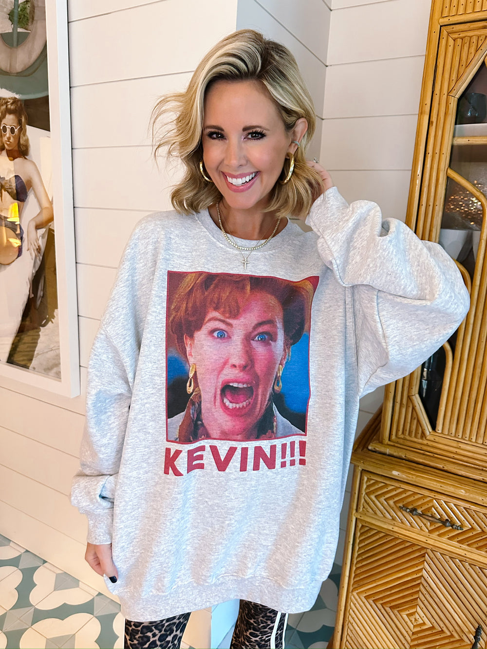 KEVIN! SWEATSHIRT - WHITE