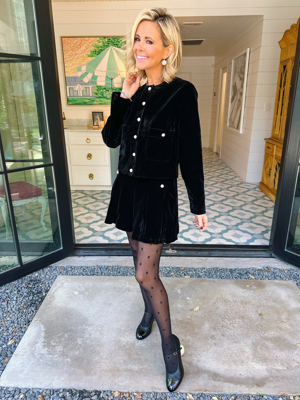 GIRL WITH THE PEARL VELVET SKIRT SET