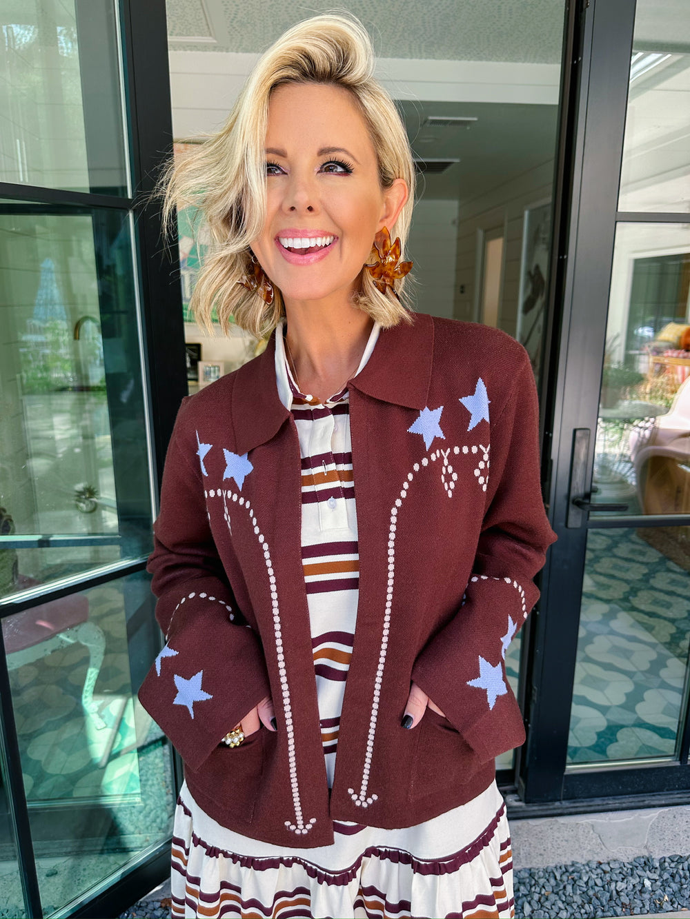 STAR OF THE SHOW CARDIGAN - BROWN