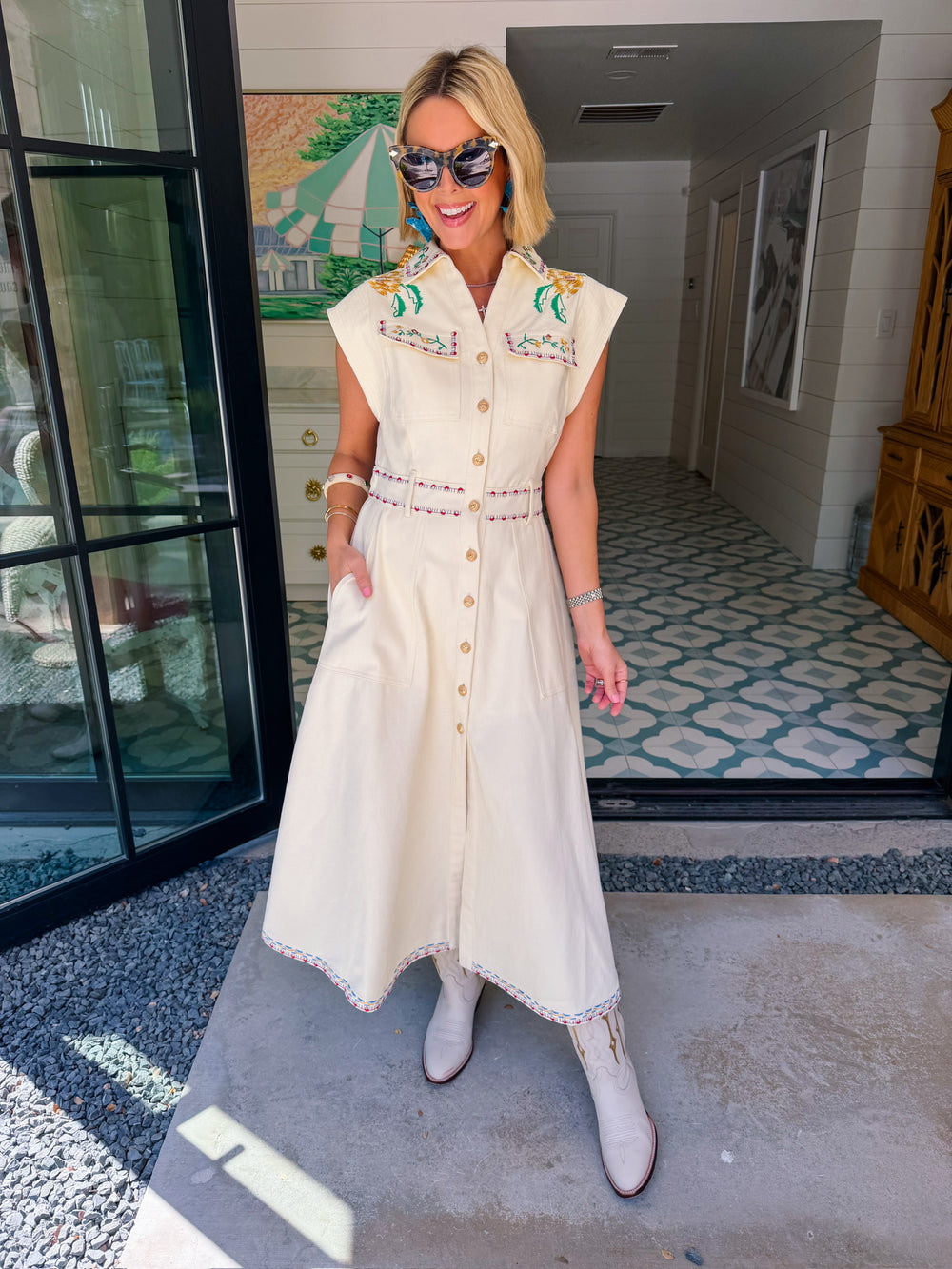 RIGHT WHERE I WANT TO BE EMBROIDERED FLORAL DRESS - CREAM